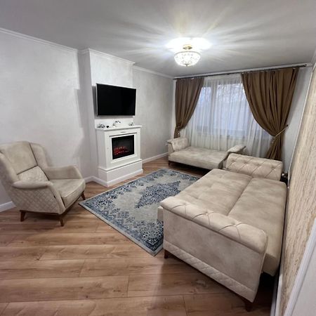 Apartament In Botosani Exterior photo