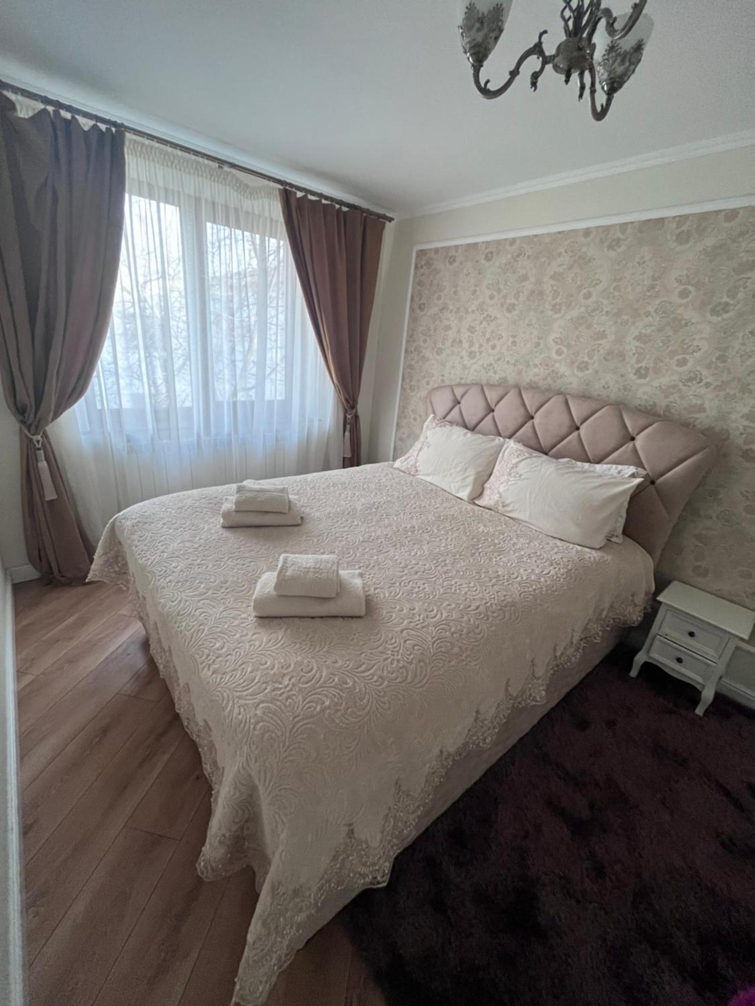 Apartament In Botosani Exterior photo